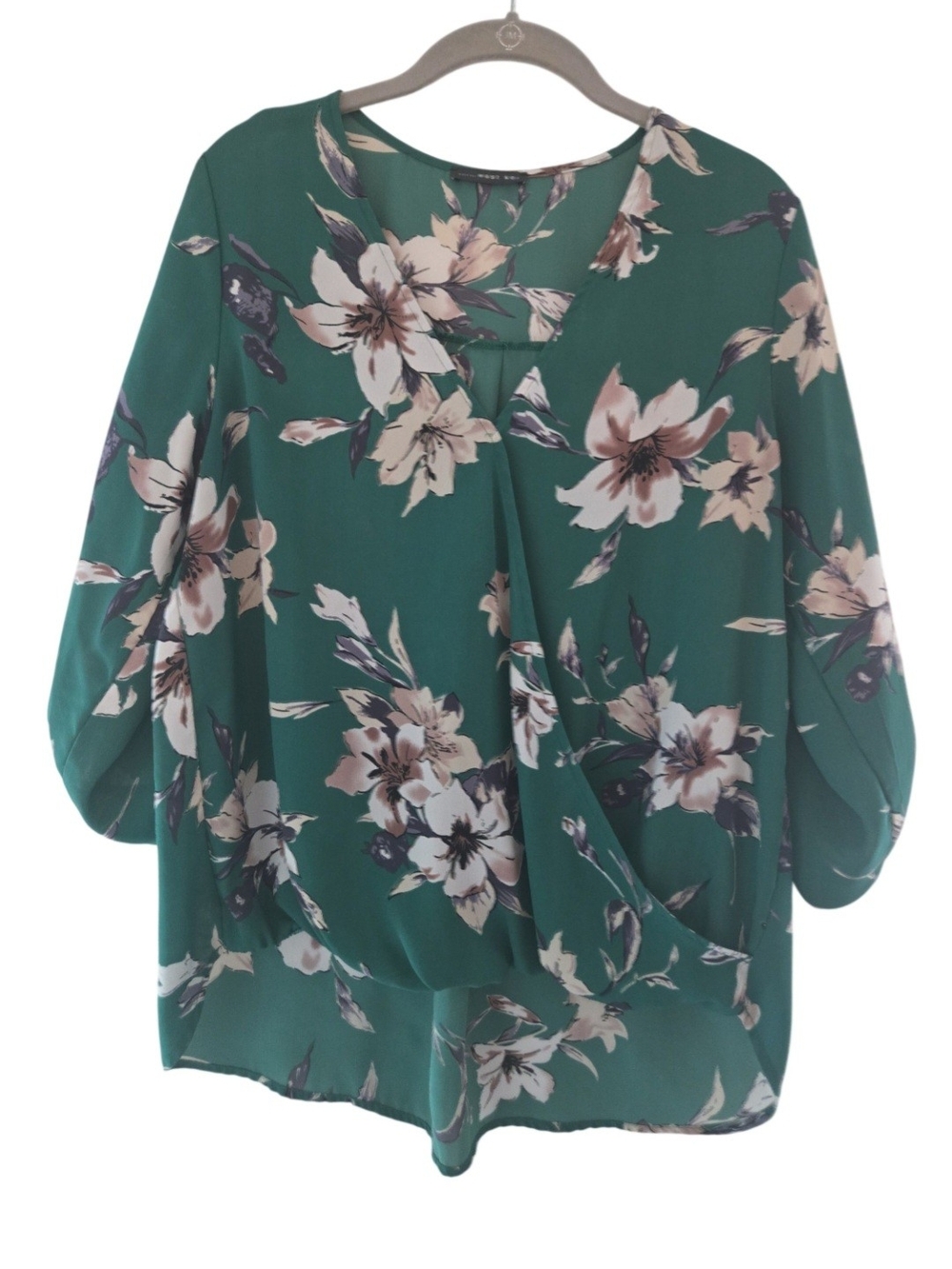 West Kei Green Floral V-Neck Blouse